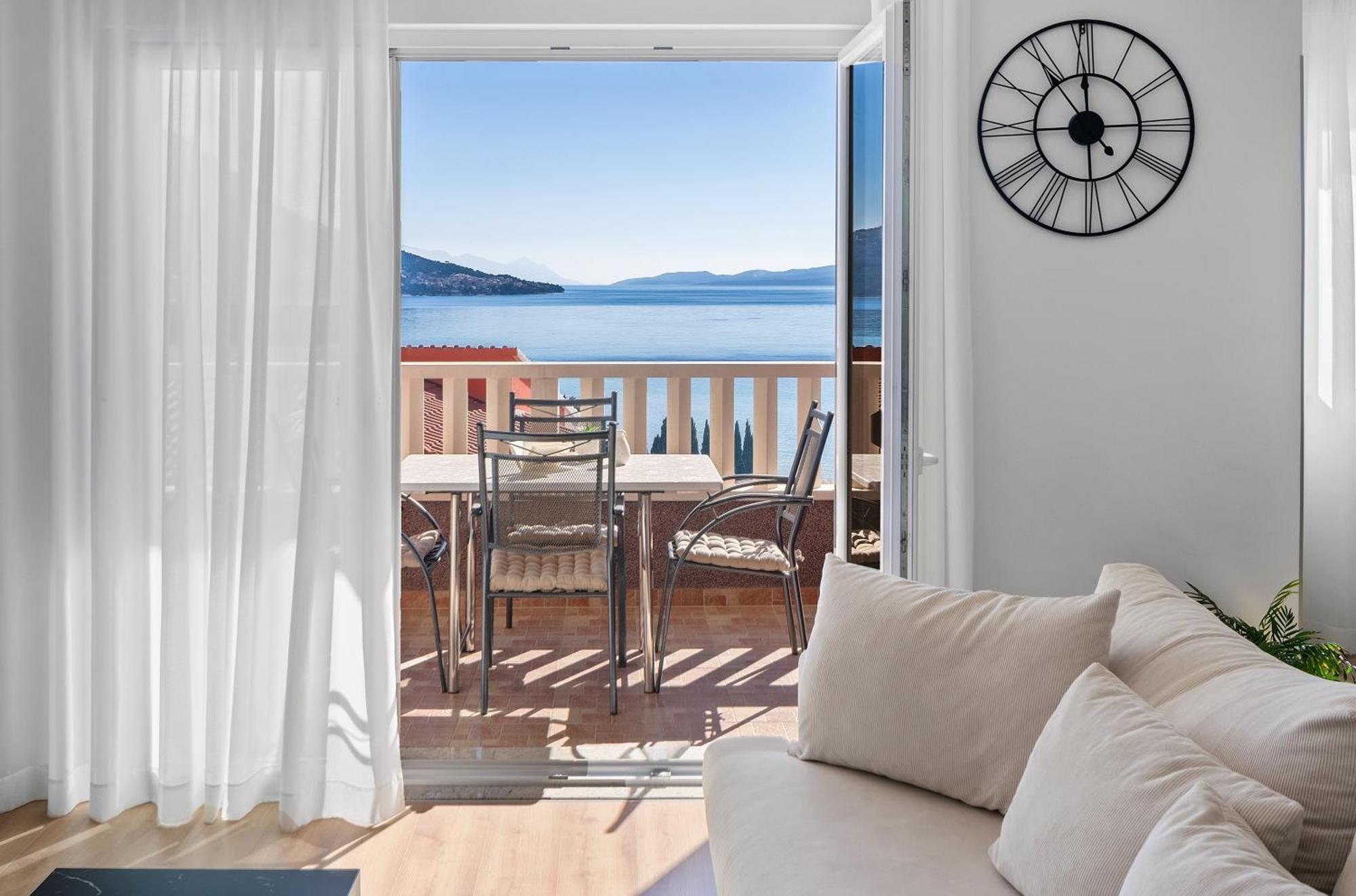 Apartments Bakota Omiš Esterno foto